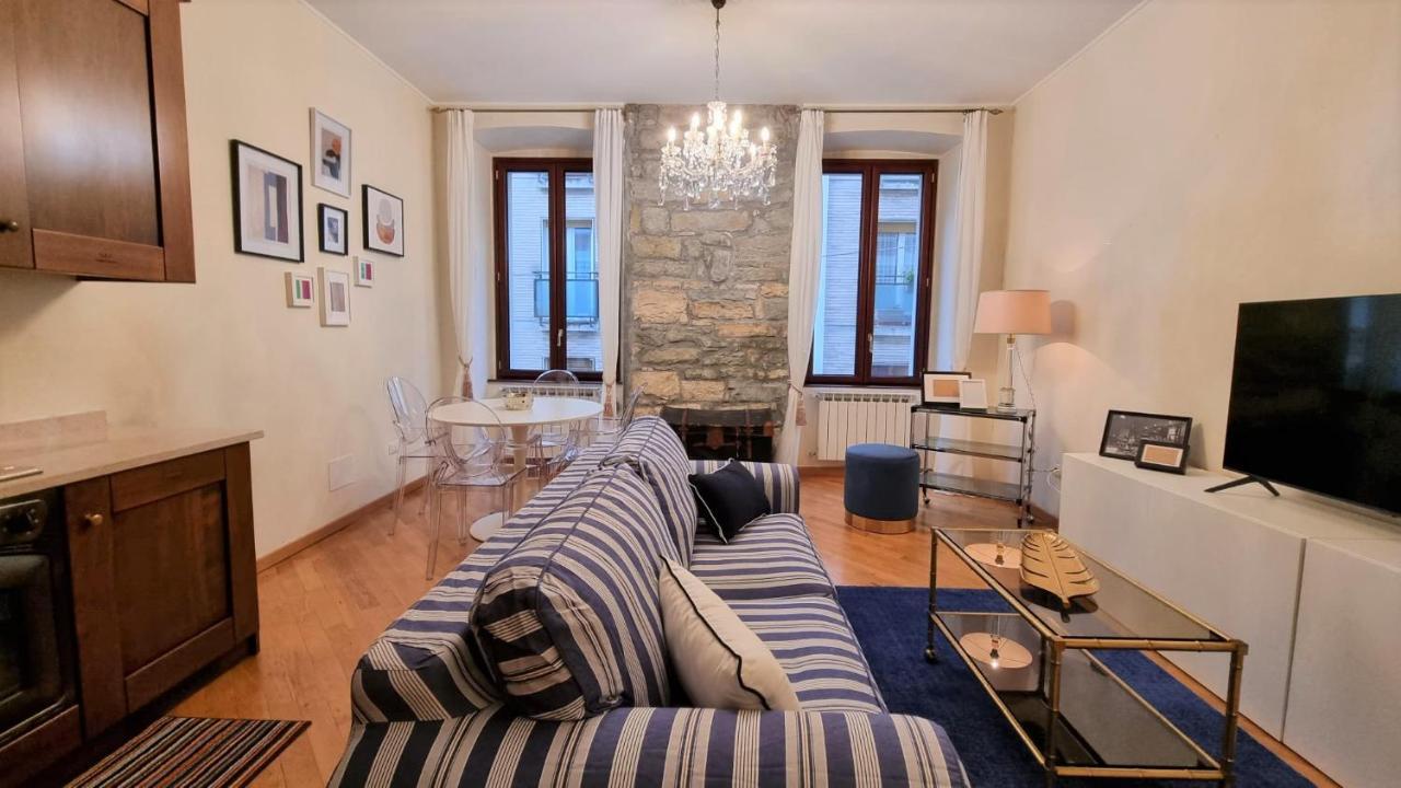טריאסטה Palazzo Crispi - Boutique Apartment מראה חיצוני תמונה